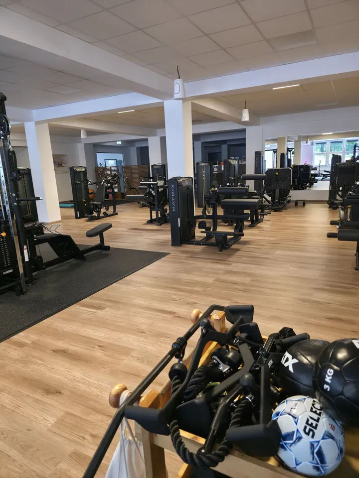 Fitness- und Krafttraining Fitness- und Krafttraining